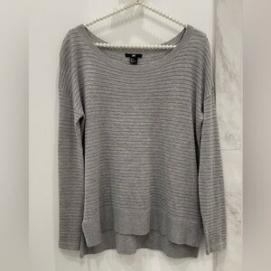 🔴H &M SWEATER🔴